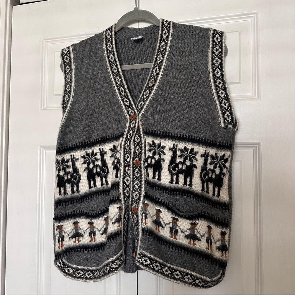 Alpaca Hand-knit Quilted Vest Sweater with button detailings